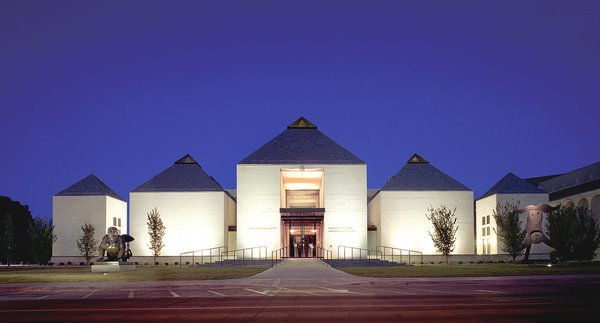 TravelOK's tweet photo. Oklahoma offers an astounding array of free things to do that will keep you entertained without breaking the bank! Take a tour of 50 free activities &amp; attractions and let the possibilities unfold. 💸 https://t.co/tUwWCuR2v2
📷: @fjjma https://t.co/LxqoQv14oe