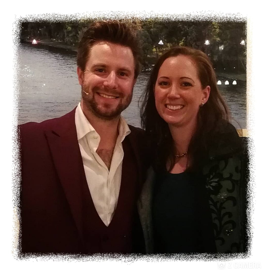 HopfMarina's tweet photo. Danke fรผr den zauberhaften Abend! Schรถn dass ich endlich #DABEI sein konnte! Wer kann sollte sich die Show von #codystone auf jeden Fall ansehen!!! Individuell kreativ, modern und รคuรerst kurzweilig! #gadgetmagic #magicallife #showtime #lovemagic #magicshow #showstowatch https://t.co/LqaAbTuWEm