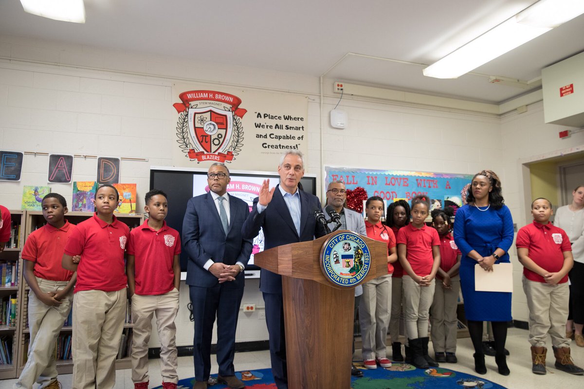 Archive: Mayor Rahm Emanuel tweet media