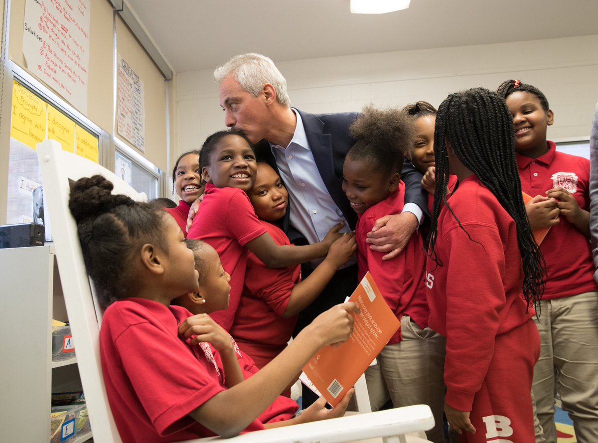 Archive: Mayor Rahm Emanuel tweet media