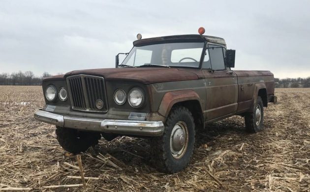 barnfinds's tweet photo. Farm Hand: 1966 #Jeep Gladiator J300 4x4 
https://t.co/5xdUaL9auT https://t.co/PfCb54BBGo