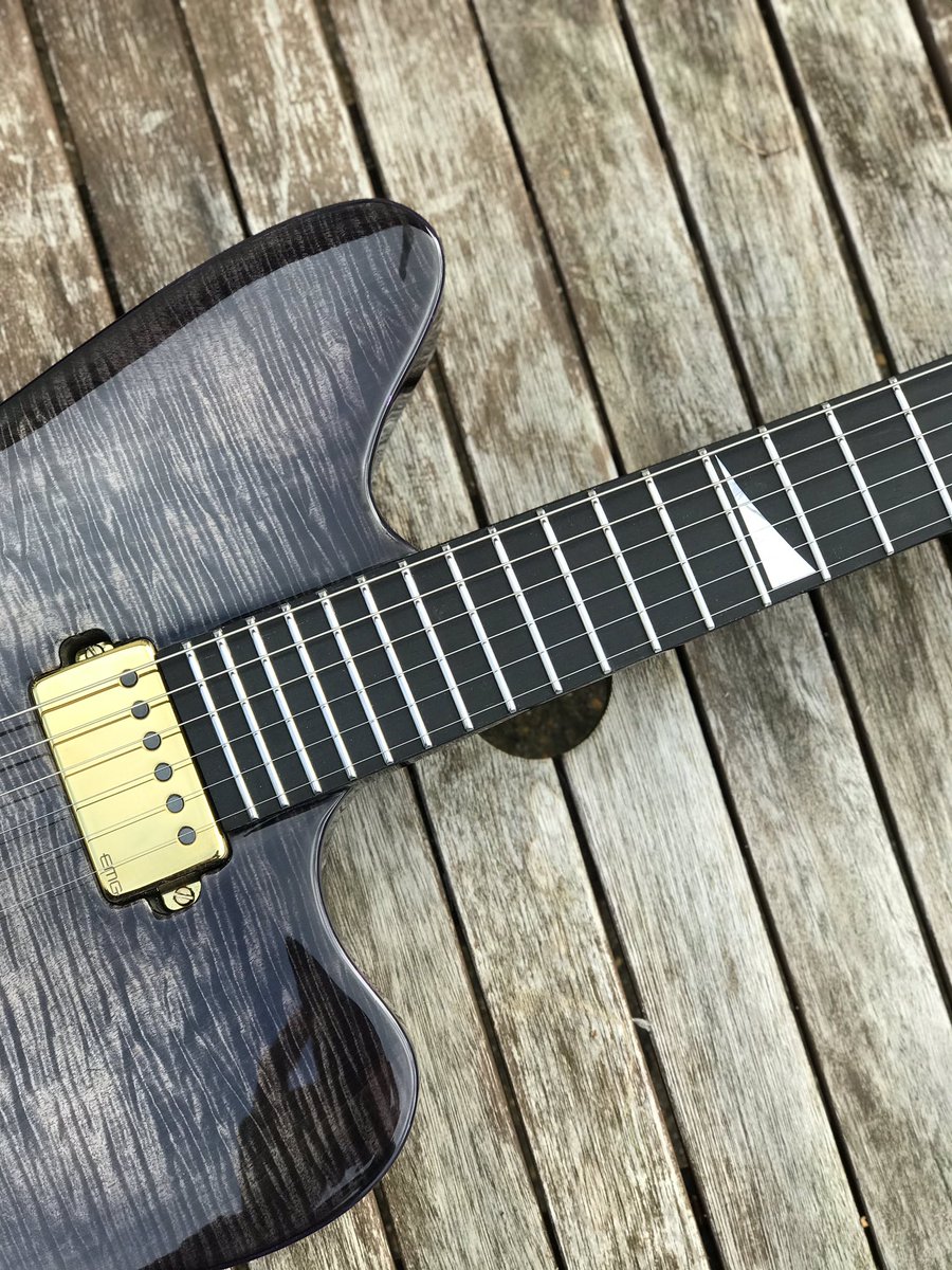 SMP_Guitars's tweet photo. A fresh one off the bench the other week, killer build 👌🏻 https://t.co/kMnMcQssd4