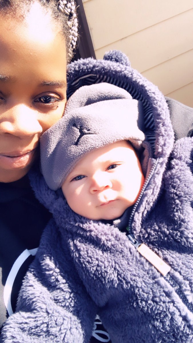 Clmulle's tweet photo. Snow Day ❄️ #snowday #snow #mykids #babies #kids https://t.co/e3HbJzf4dj