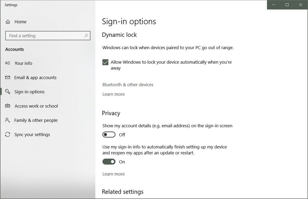 ericphan's tweet image. I gotta say, the new #DynamicLock feature in #Windows10 is quite nifty. No more leaving your machine unlocked when you walk away from it with your phone.