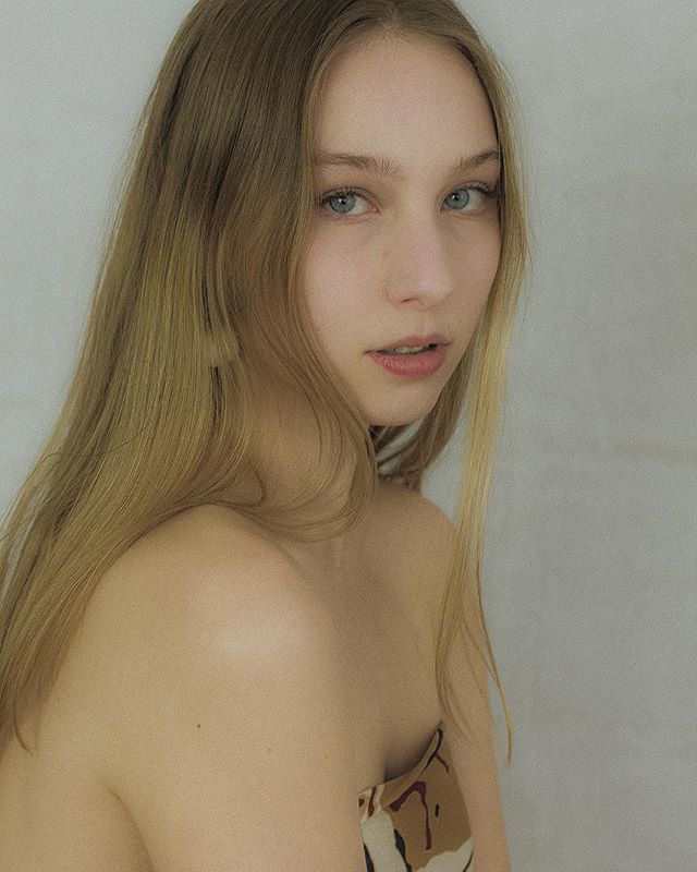 fayality's tweet image. Beauté à volonté | @chamaemelum_ bit.ly/2WK4EVp