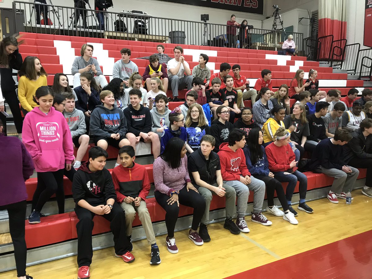 indianhillEC's tweet photo. A special night and pleasure to have the Class of 2023 immersed with our Spirit Club tonight in the stands. #Family #Classof2023 #LIPERO #8thGradeRecognitionNight https://t.co/z6b6q9qbEn