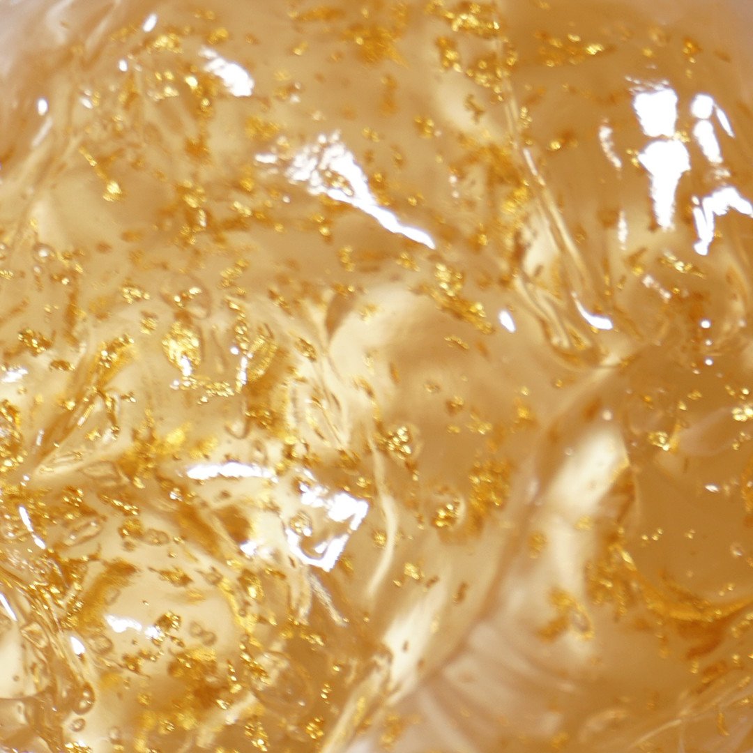 CailynMakeup's tweet photo. Gold has been long believed to have healing power and bring positive energy to you...
#CAILYNmakeup #CAILYNcosmetics #PHDgoldmassageControl #beautyengineered #crueltyfree
#makeup #skincare #makeupjunkie #24kgold #goldmassage #goldcream #goldgel #antiaging #detox #luxuryskincare https://t.co/XYPOmZ4Ya6