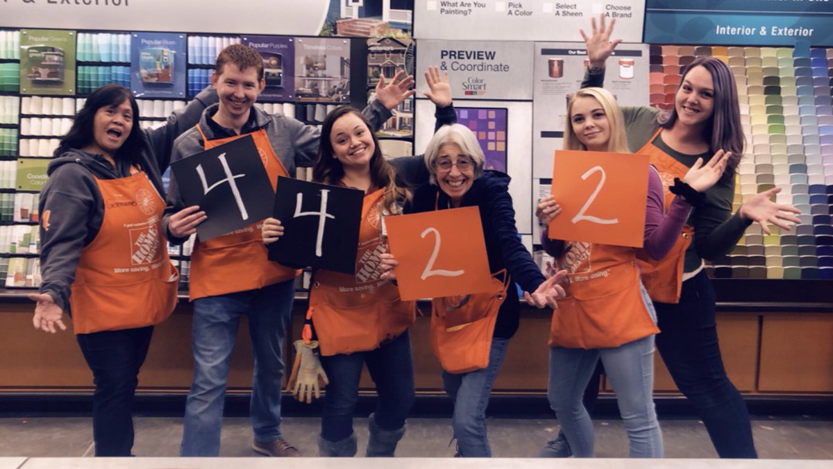 Terriecob's tweet photo. Shout out to our AMAZING D24 team for their OUTSTANDING standards and store performance! @TD4theWin #D24SMM #Unstoppable4422 #PacNorthProud #DrivingD53 https://t.co/Mk1WMKQPNc