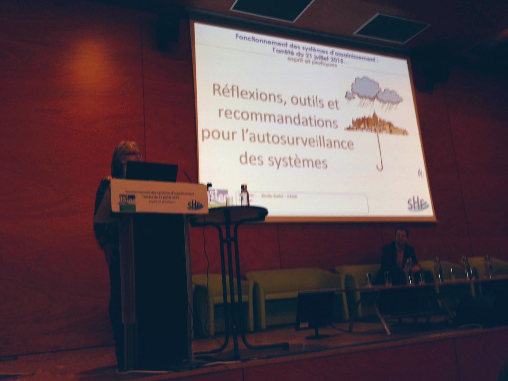 fc3891's tweet image. #astee fonct des systèmes assainissement : arrêté du 21 juillet 2015 | Elodie Brelot #Graie présente les travaux du Gt graie autosurveillance créé en 2006 &amp;amp; les outils produits ! rdv le 4/04 à Lyon pour la journee Graie afin de poursuivre les échanges ric bit.ly/2DgVpDs