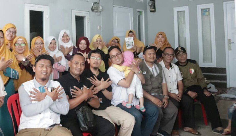 tedydwinarno's tweet photo. warga campaka kec Andir
Alhamdulillah #pksno8 bisa bersilaturahim semoga #berkah
#wanted86 #kangtedyDW #2019PilihPKS https://t.co/ezVqy4SjvL