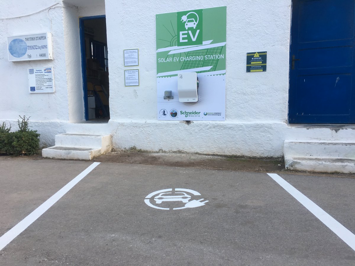 Electric vehicles are the future, especially for small islands like Tilos. Preparing for this future, Tilos has a new Carport!