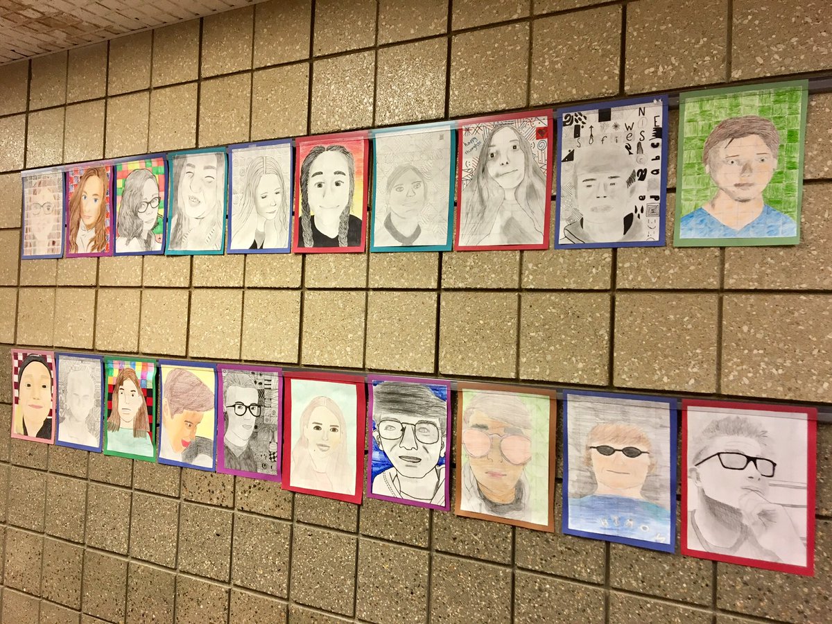 RoetzelArtClass's tweet photo. 8th graders of @spearfishms finished their grid self portraits! Check them out by the art room in the connecting hall to the @spearfishHS_ #GoSpartans https://t.co/Qj6v6SYiZ0