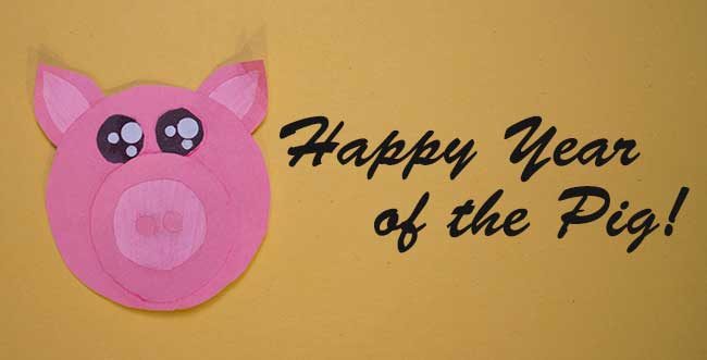 SimplePracticaI's tweet image. Happy #ChineseNewYear !!! My daughter (who was born in the year of the pig) made a cut-paper pig to celebrate. You can see more of her paper creations at simplepracticalbeautiful.com/paper