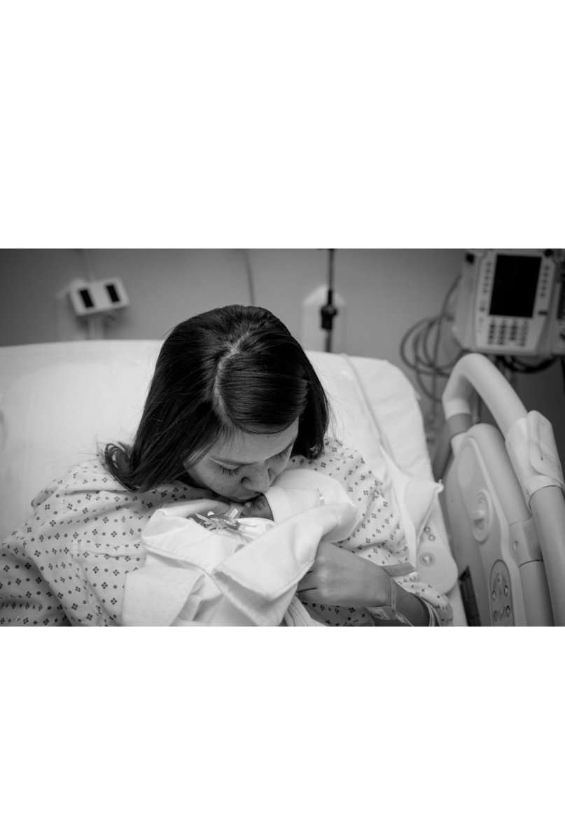 srlucero9's tweet photo. @Daniellev_26 Age i got pregnant: 18
Age i gave birth: 19
Due date: 4/12/19
Day I gave birth: 12/9/18
Weight: 1 pound
Sex: boy 
Name: Emmanuel Xavier Lee 👼🏽
Post a pic during pregnancy, first born and now 💚 https://t.co/boyiXvV6yi