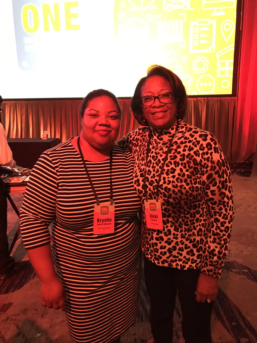 shannadl1's tweet photo. Krystle and Vicki, upstream and downstream Georgia HRMs. Fun fact, both ladies have Alabama connections, too—roll tide!🐘#2019SCMM #southernlovinhrheroes #HRrocks #Funatwork @Mcgalec99 @JHarrisonHD https://t.co/Kh5mrRZnao