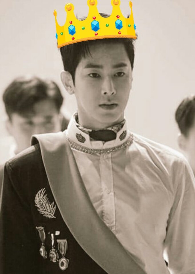 Yurio_01's tweet photo. Un día como hoy nació el hombre más apasionado, con un grande y cálido corazon, un gran bailarín y gran líder Jung Yunho
#유노윤호생일축하해 
#HappyYunhoDay 
#HappyBirthdayYunho 
#PassionateUknowDay https://t.co/ftu2970Qj3