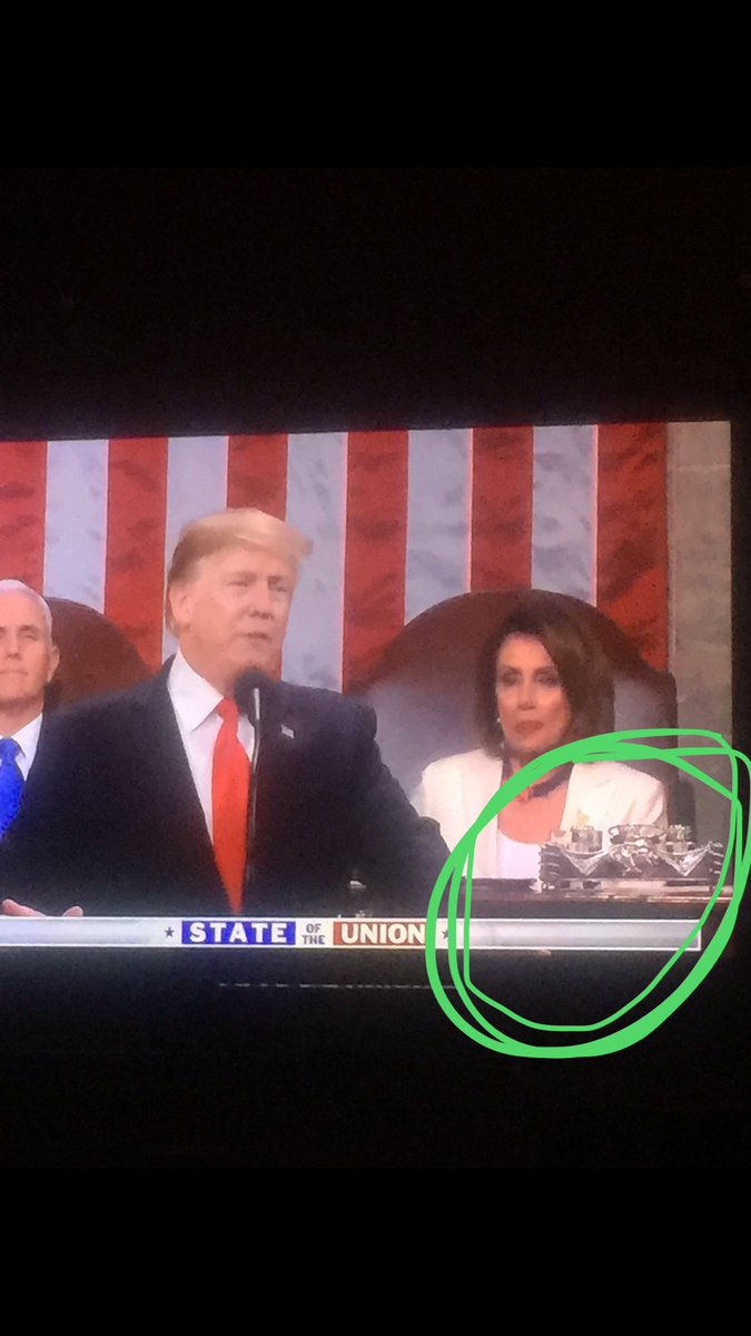 NotoriousMTC's tweet photo. Someone had one job.... and they shined the shit out of this apparatus #SOTU2019 https://t.co/X8PexaiRFR