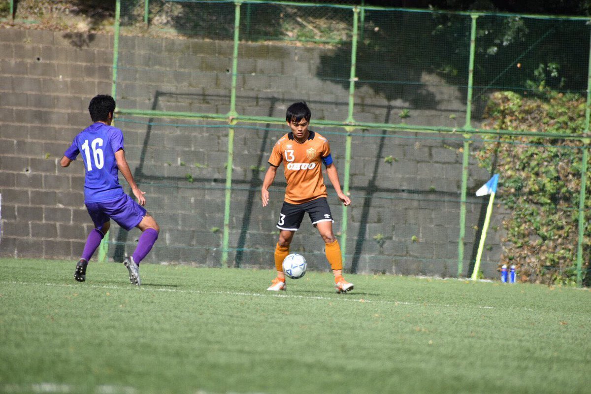 込山雄奨 Fantasista合同会社 Ceo 山梨学院キャプテンで選手権出場 中央大学でもキャプテンをしていた山中登士郎が今日からドイツのチームとの契約に向け出発します 応援と拡散のご協力をお願い致します 結果は追ってsnsにてご連絡します 山梨学院