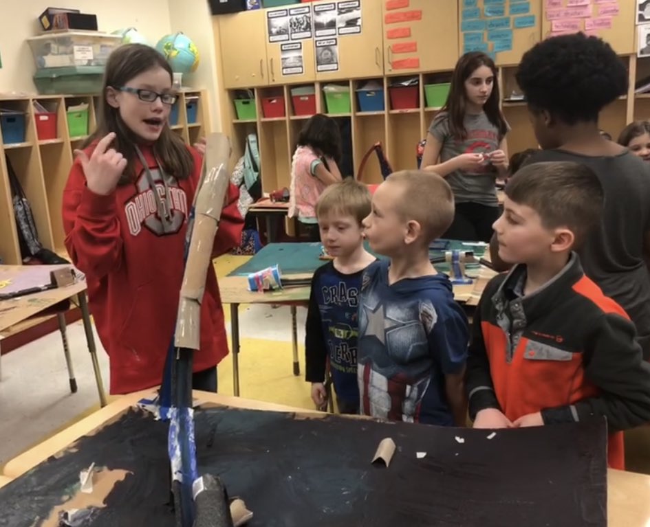 ParsonsPanthers's tweet photo. 5th graders @ParsonsPanthers learned about gravity, building marble roller coasters &amp; teaching kindergarteners. Building relationships @ColsCitySchools #SpiritOfCCS #Ready4Success #CCSRelationshipWeek https://t.co/N3kZL8CCpm