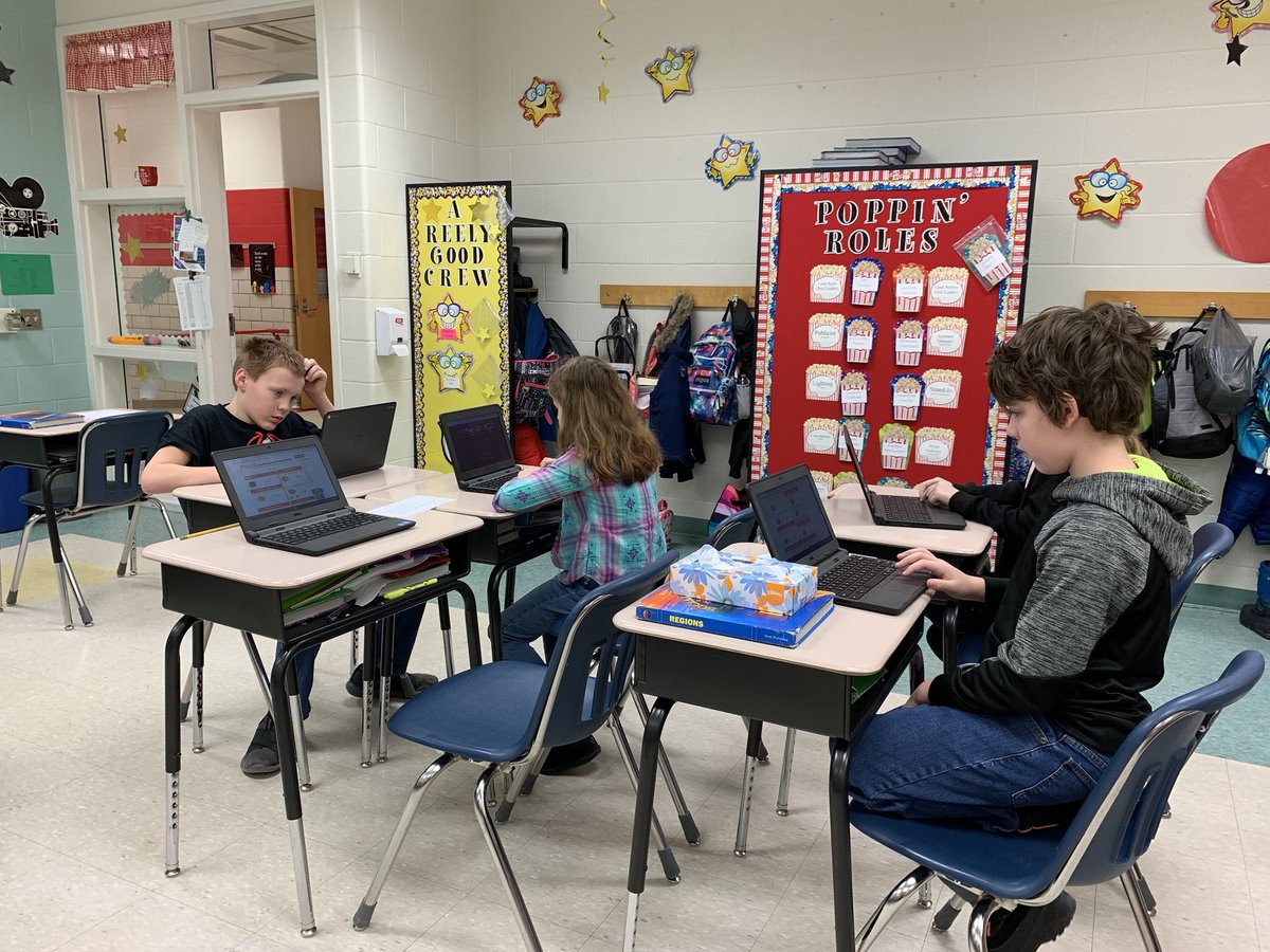 HNSonger's tweet photo. Today we did math centers in 4th grade to reinforce the concept of multiplying whole numbers by fractions that we learned last week. We worked on online games, word problems, and played fraction war with cards! https://t.co/AqTeBvrRVu