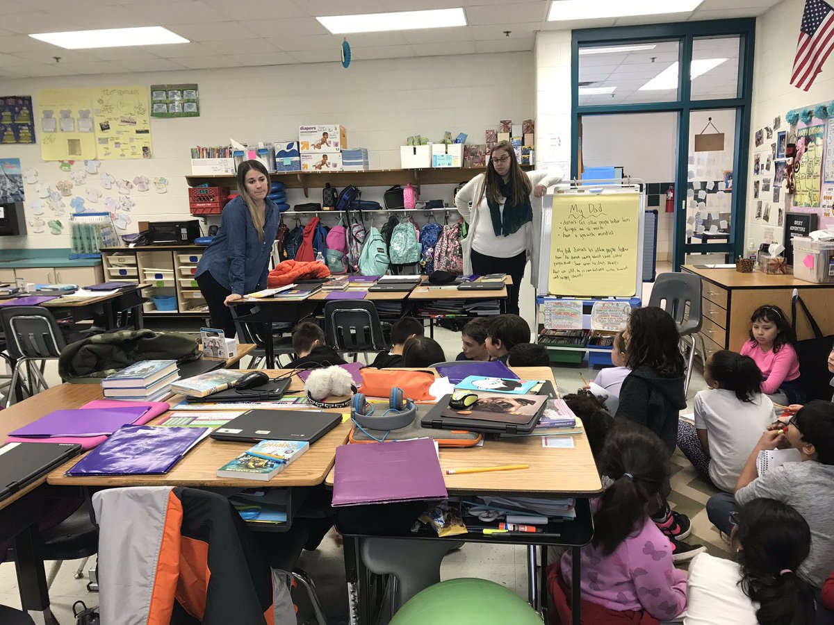 LaurenMihalik's tweet photo. @ASHElementary1 4th grade team teaches writers how to generate ideas for personal essays.  Modeling then rehearsing with a partner helped scaffold the process for them! @walthour240 @evihickman1 #Pathwayslabsites https://t.co/Gs2aLAhuvc