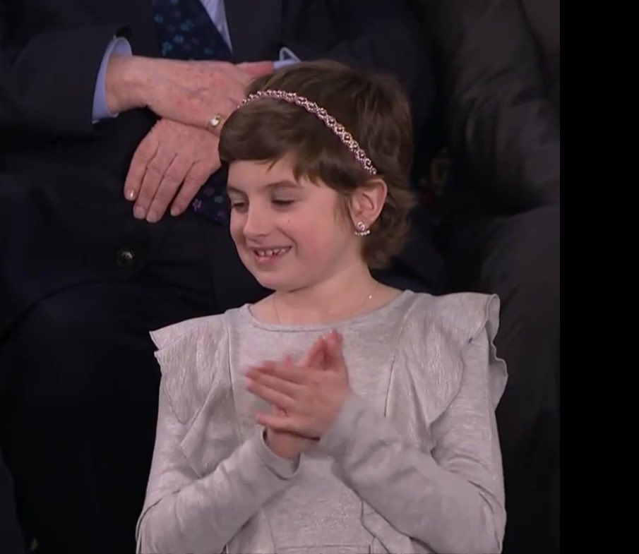 CUsamantha's tweet photo. I was not emotionally prepared for the #SOTU2019 😢😭😍 So many stories of true heroism! https://t.co/gMYM9vnM3k