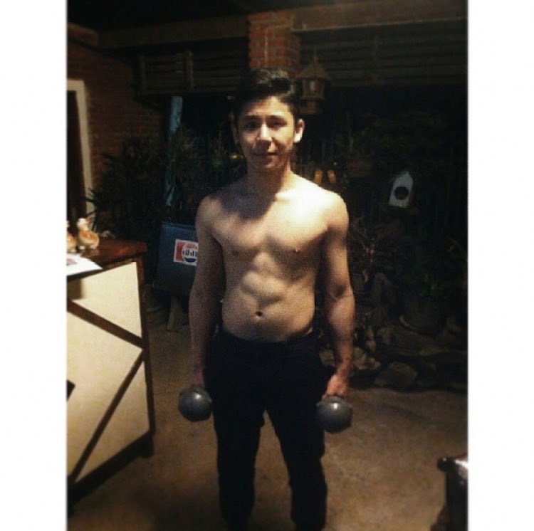 หนูรังนก tweet media