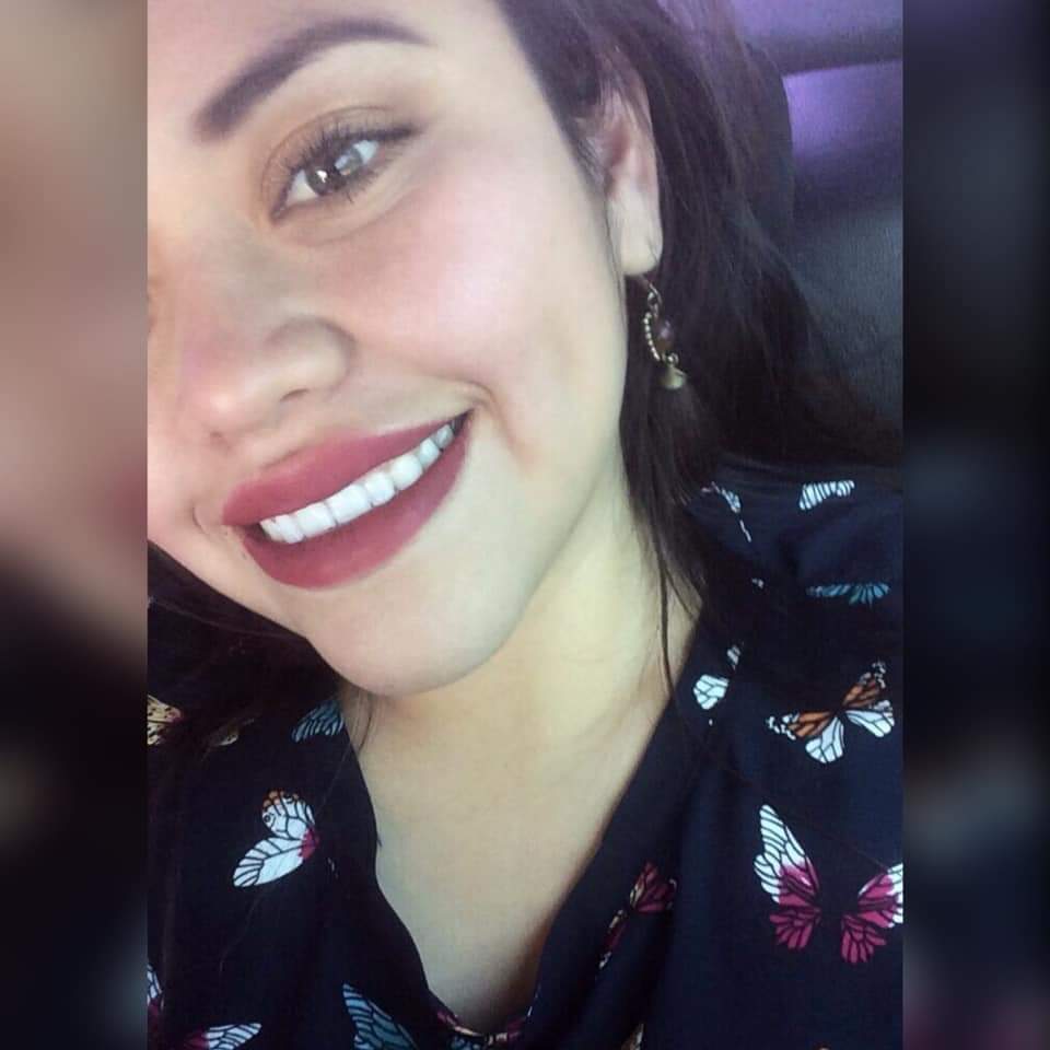 Suuemyy's tweet photo. #NuevaFotoDePerfil https://t.co/FcnBgRsT1b