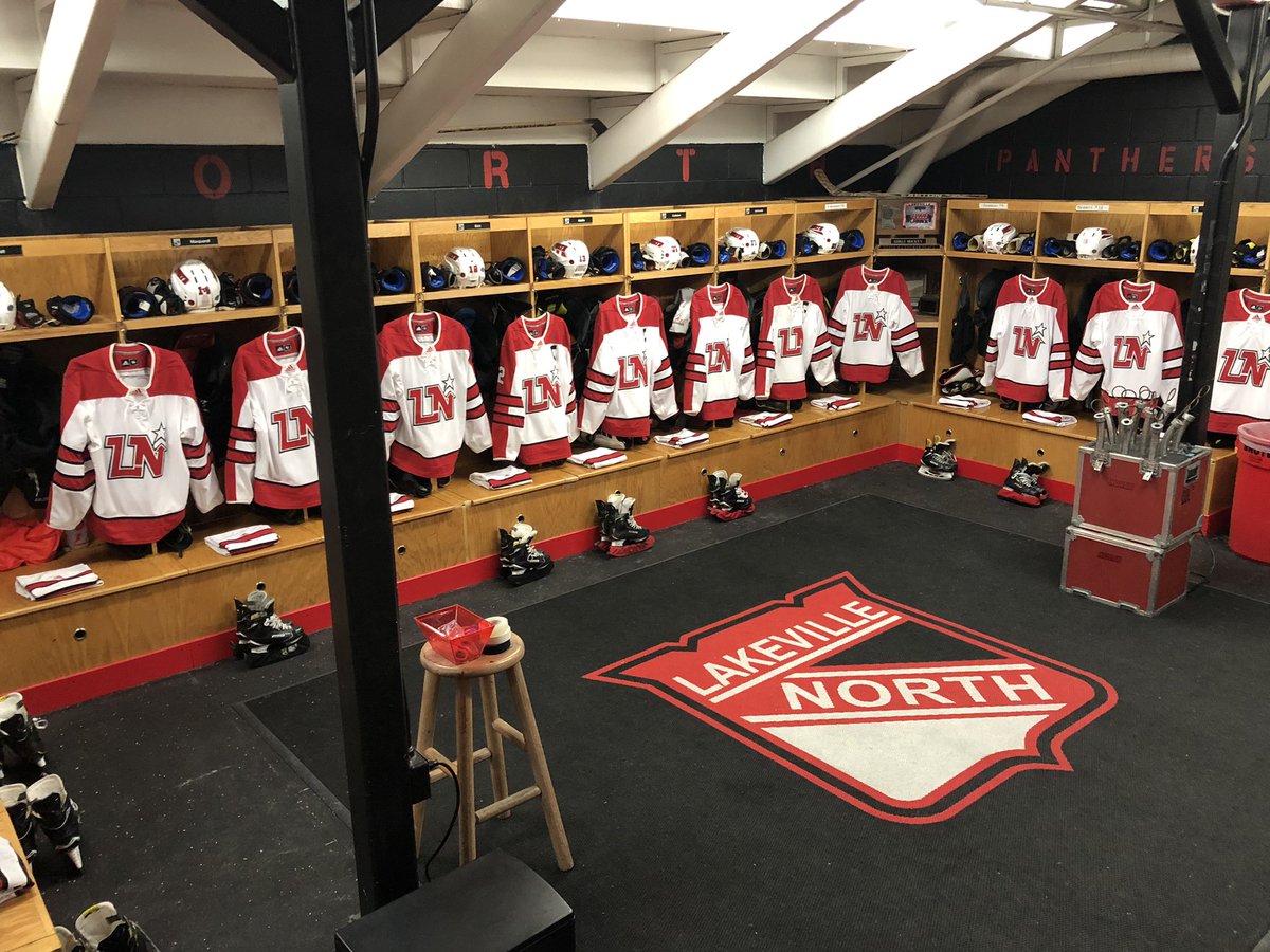 bcullaton22's tweet photo. On the eve of our first Section game decided to give the girls a prepared locker room to walk into.  Stole a page out of Ricky Bronwell’s page #lookgoodplaygood. @LNgirlshockey @RickBronwell https://t.co/2LXEakIyfX
