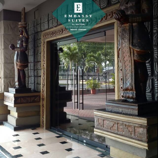 executivesuitev's tweet photo. Nuestra hermosa entrada del Salón Arturo Michelena. 

#EmbassySuites  #Vidadehotel #Hotel #Dobleconfort #Hilton #HiltonHotel #Valencia #Carabobo #Venezuela https://t.co/oEH3AEy6B1