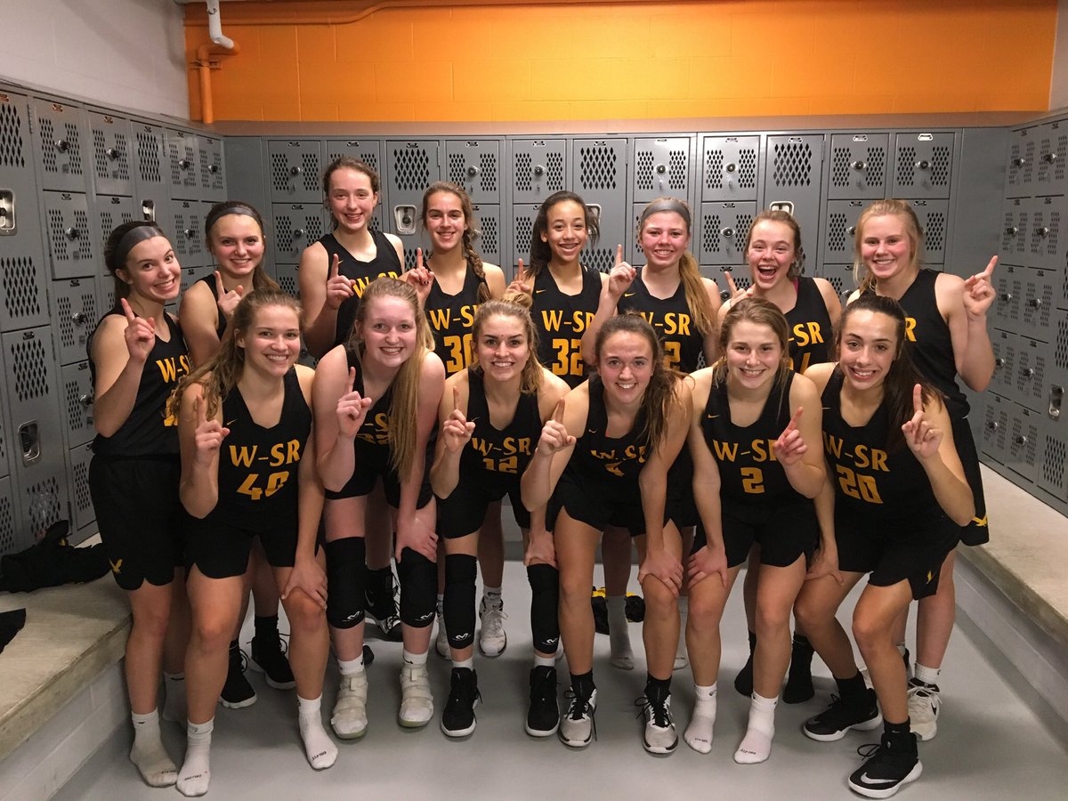 wsrgbb's tweet photo. 2019 NEIC champs! These pics are a pretty good reflection of this group of kids.  Credit to @alanyoungdds for the photos. https://t.co/i1ZPRc0eeh