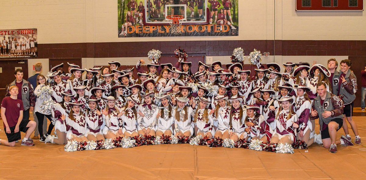 amyyybethh's tweet photo. CONTEST SHOWOFFS THIS THURSDAY AT 6:30!!! Don’t miss it! Come catch this amazing team debut our contest dances!! 🤩💕Only 4 days until competition! https://t.co/PcIjUASVYw