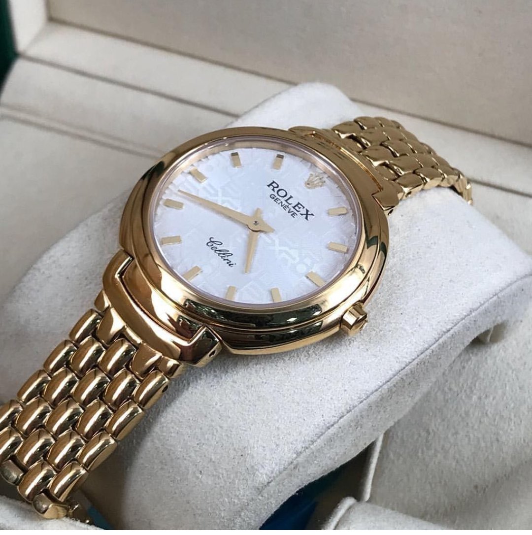 للتواصل واتساب 55704449
ممكن لمشاهدة عشرات الساعات بموديلات جديدة 
السويسرية وأخرى بالبدي الاصلي . 
على حساب انستجرام متجر الكاربزما: shop_charisma_1

قد يتوفر منها نوع واحد أو ثلاثة أنواع 
ولكل نوع سعره
صيني. /سويسري./ بدي أصلي