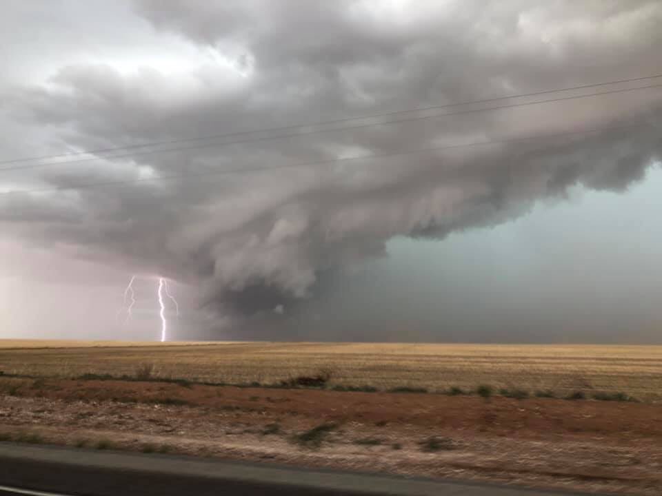 EPIC!! Check out this ripper by Jeremy Hose near Beulah! Great shot Jeremy! <a href="/abcmelbourne/">ABC Melbourne</a> <a href="/StormHour/">#StormHour</a> <a href="/3AW693/">3AW Melbourne</a> <a href="/MikeOlbinski/">Mike Olbinski</a> <a href="/JaneBunn/">Jane Bunn</a> #storm #lightning