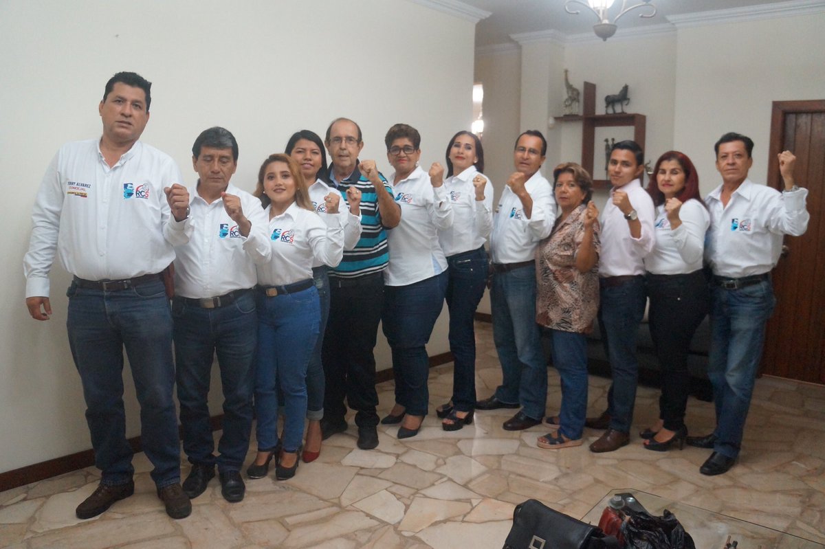 Norman73169090's tweet photo. Distrito 2 # Vota todo 5 # Correa es 5
i Vamos a recuperar la Patria https://t.co/reP2F6hLgB