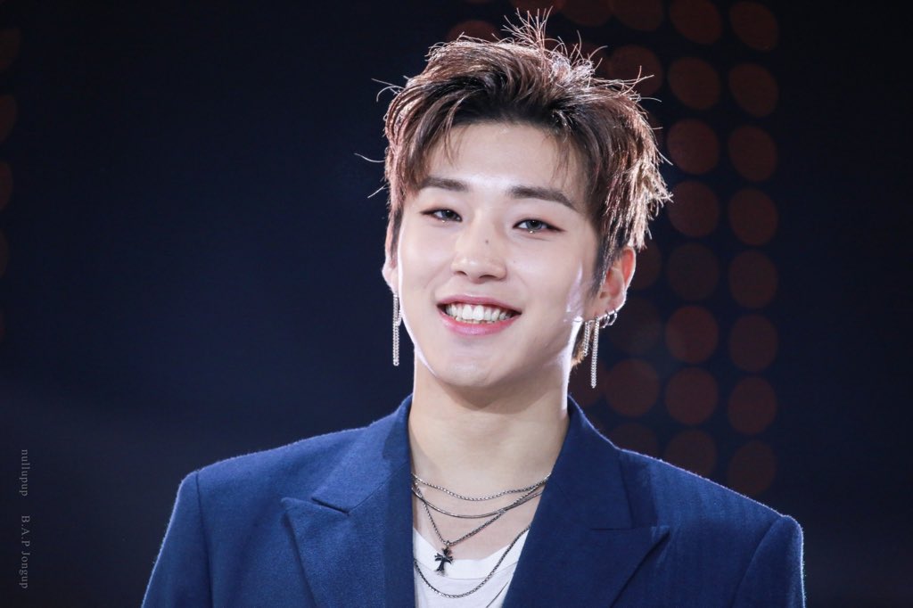 20190206 HAPPY BIRTHDAY 
JONG UP     