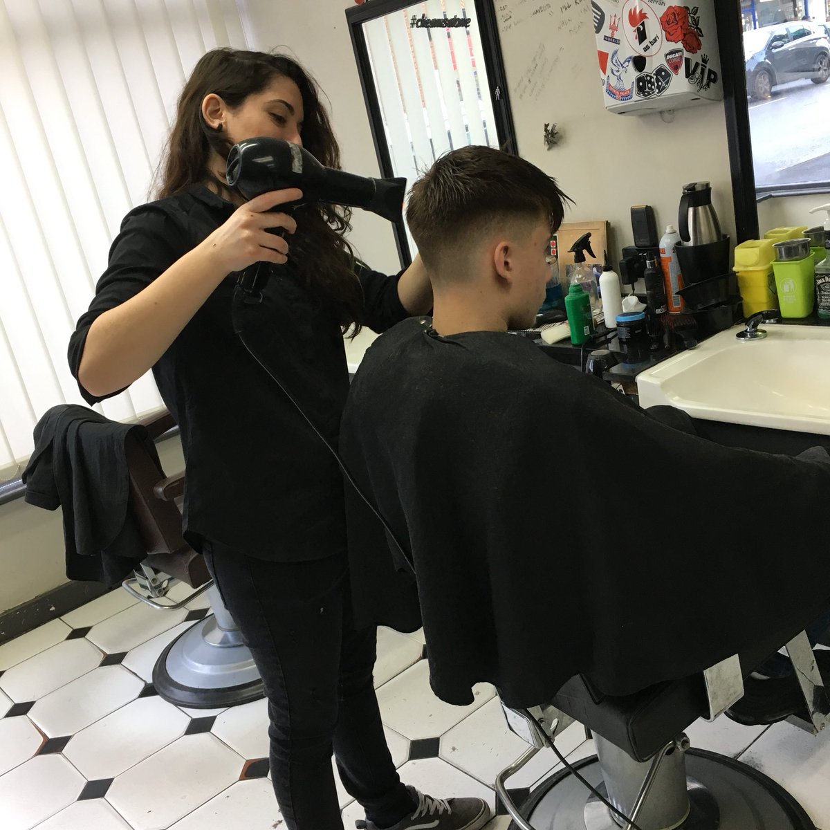 CheamSalone's tweet photo. +DOWNLOAD +REGISTER +BOOK Cheam Salone Barbershop App available in the AppStore #cheamsalone #cheamvillage #cheam #sutton #surrey #cheambarbers #suttonbarbers #surreybarbers #cheammums #suttonmums #surreymums #surreydads #suttonunited https://t.co/bBk4PSZKse