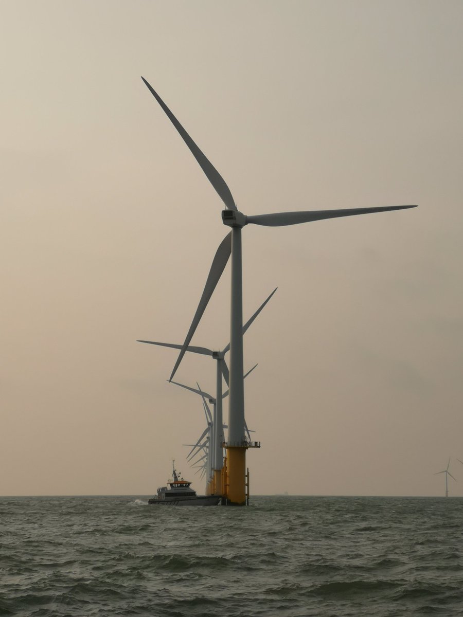 NB_dan's tweet photo. Thanet extension deadline 2 is done! So a lot of work to go but making progress... #offshorewind #thanetext https://t.co/SlmuyFgWFD