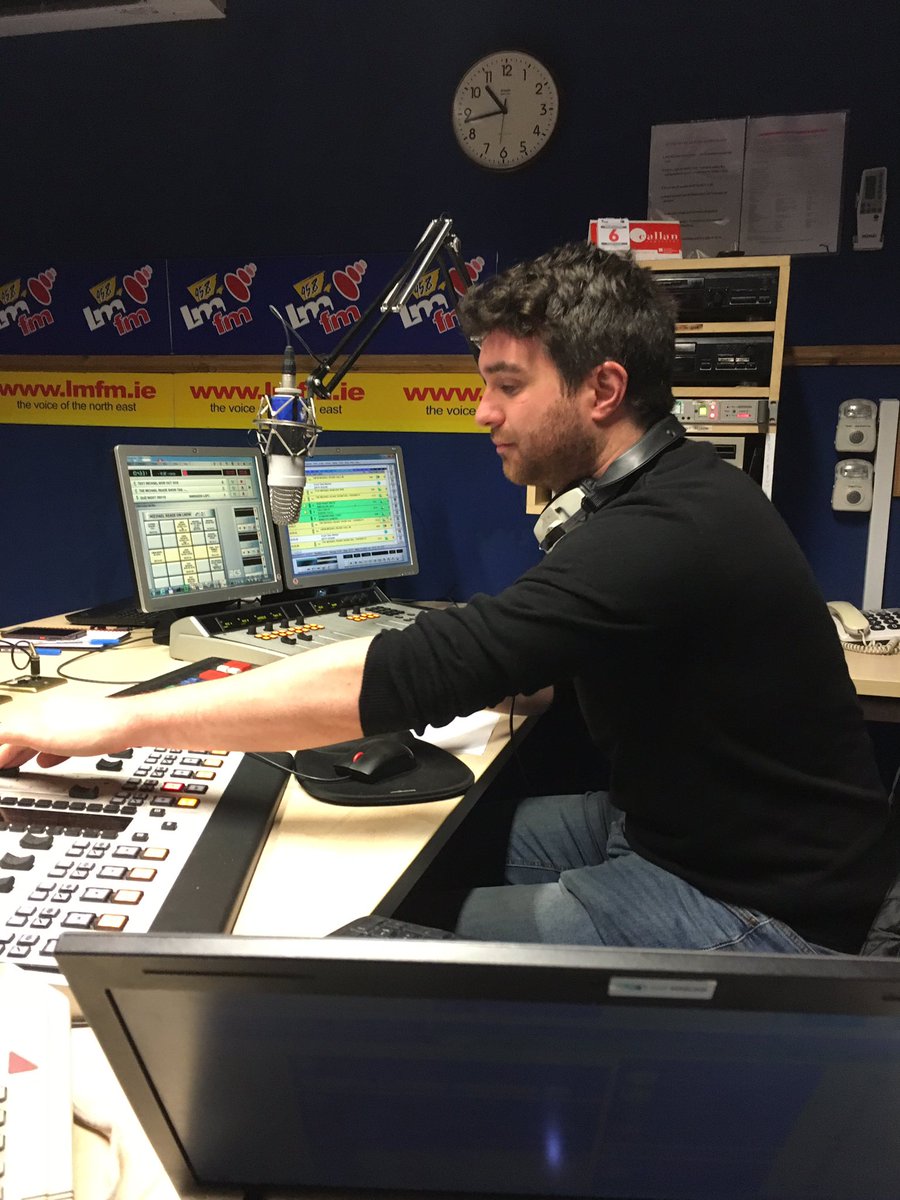mariekierans's tweet photo. The brilliant @rossleahy89 doing a great job filling in for @chrismurraylmfm working the desk today on the #mreadeshow on @LMFMRADIO https://t.co/tTjBPq05V8