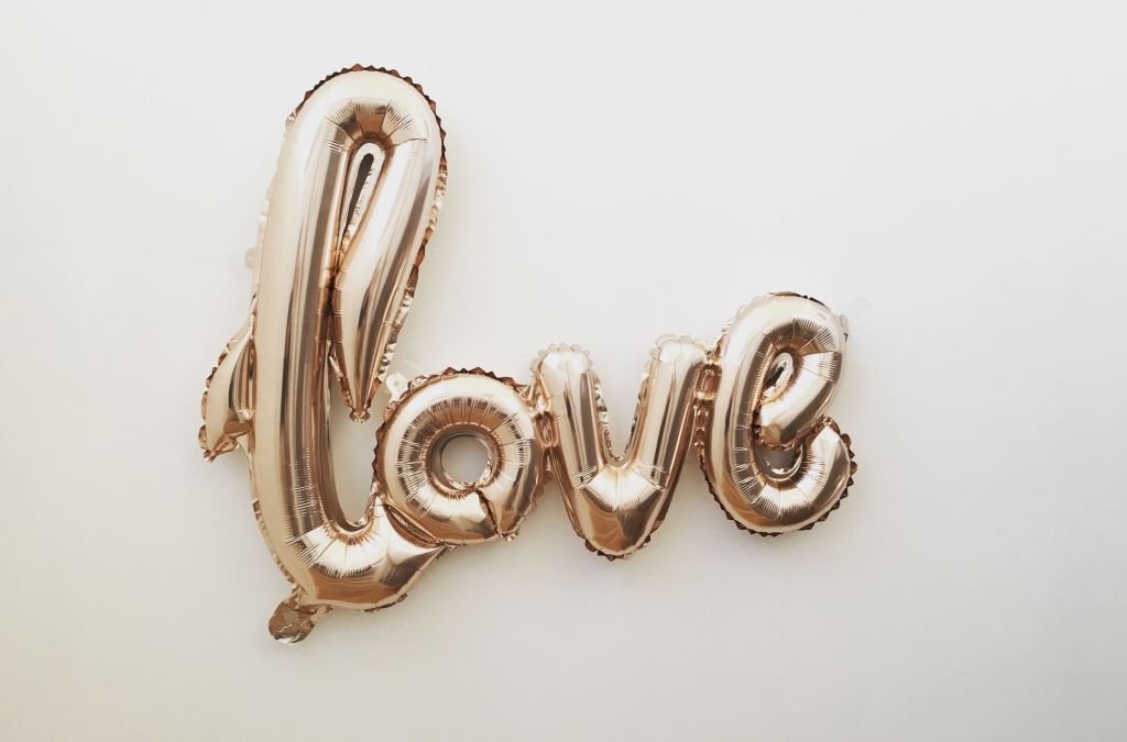 podwellnessuk's tweet photo. Craft Your Perfect Valentine's Day - The season of love is here! Check out my crafty post of love #valentines #valentinesday #love #craft #crafty https://t.co/QY6zeAbNgl https://t.co/Fq5z96p7Hn