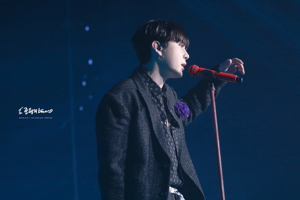 bian1219's tweet photo. #용준형 190202 'goodbye 20's'
‘I can't give you my soul 'cause we're never alone’
https://t.co/VfOY5T82q2 https://t.co/bWD4NtRmST