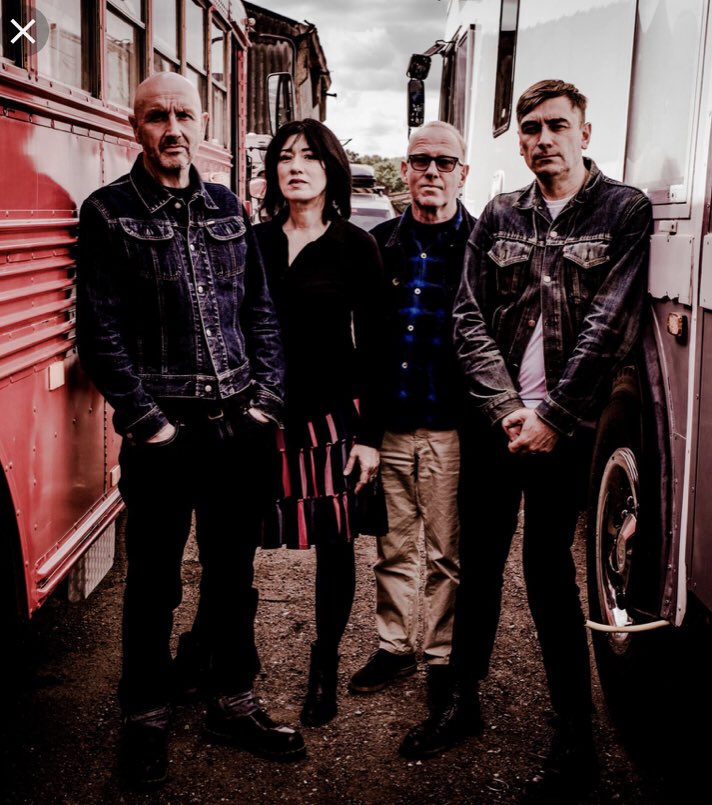 Amazing band alert! <a href="/bellaunion/">Bella Union</a>’s <a href="/piroshkaband/">Piroshka</a> featuring <a href="/berenyi_miki/">Miki Berenyi</a> of <a href="/lushbandtweets/">Lush</a> Moose of #Moose, Justin from #Elastica, and Mick from <a href="/M0DERNENGLISH/">Modern English</a> will be live on <a href="/kexp/">kexp</a> from #Studio9294 in London TODAY at 930p GMT. (1:30p PT) Come down! #shoegaze 

Sorted.