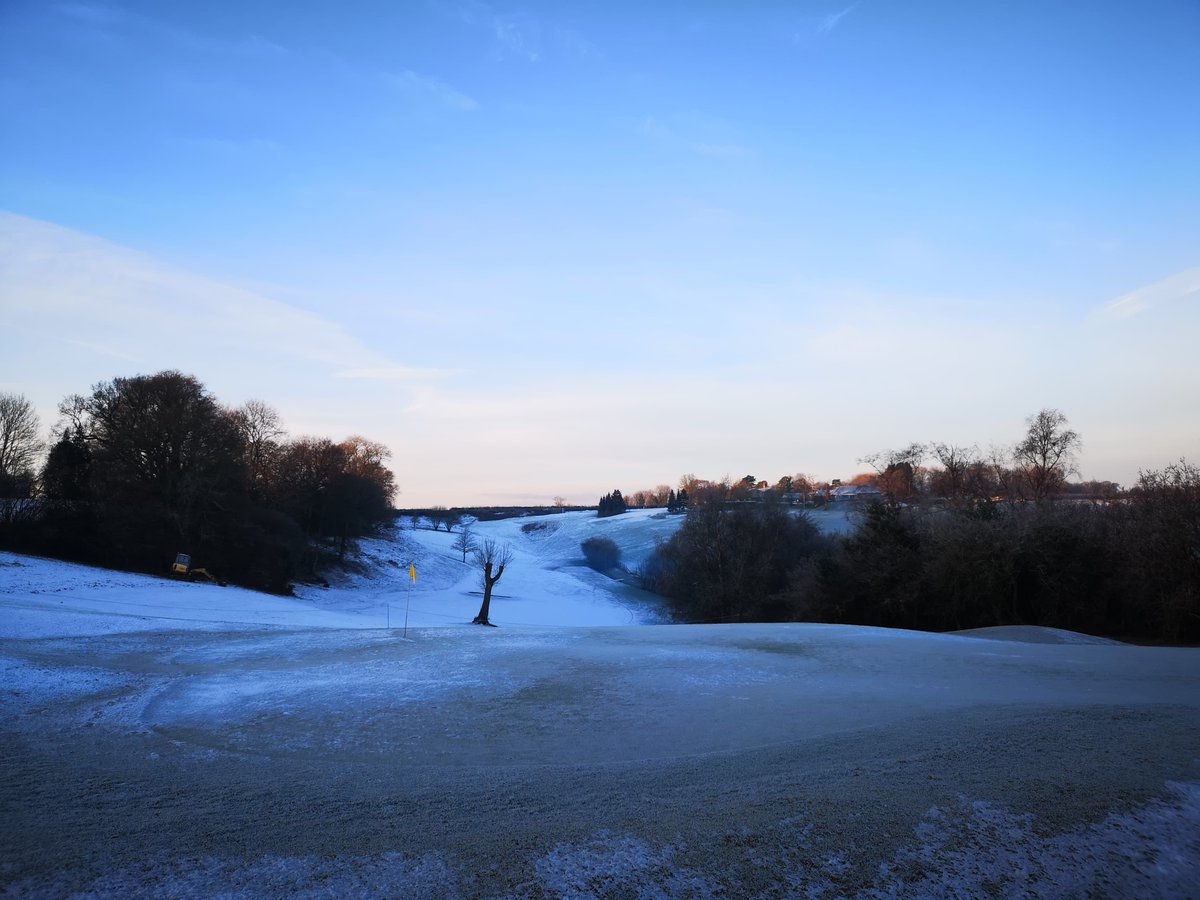 This time last week our course was looking a little frosty, but what beautiful photos ❄️