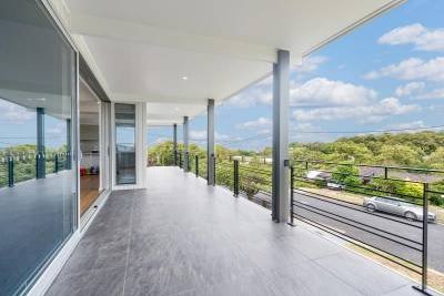 chapmanproperty's tweet photo. This large home situated in the popular suburb Merewether Heights, is the perfect combination of style, space and located 🏠 
🏠OPEN HOME Saturday, 9th February 10:55am-11:05am
BOOK AN INSPECTION 📱49261400#ChapmanProperty
📷 https://t.co/0fQVpAlBoz