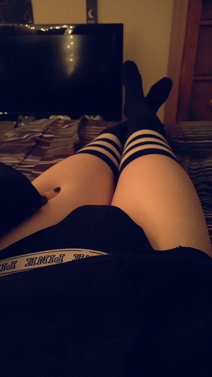 hex_sad's tweet image. Squish or nets