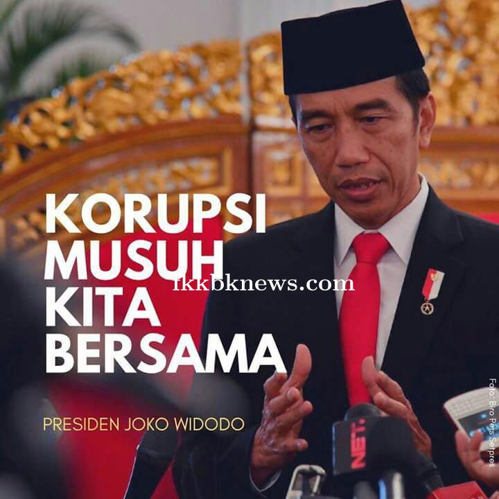 KosongSatuMetal's tweet photo. JOKOWI MEMBUBARKAN MIMPI PARA PENJAHAT KERAH PUTIH

#jokowilebihbaik #BankSwiss #MLASwiss #kosongsatumetal https://t.co/ixbSzzGNyF