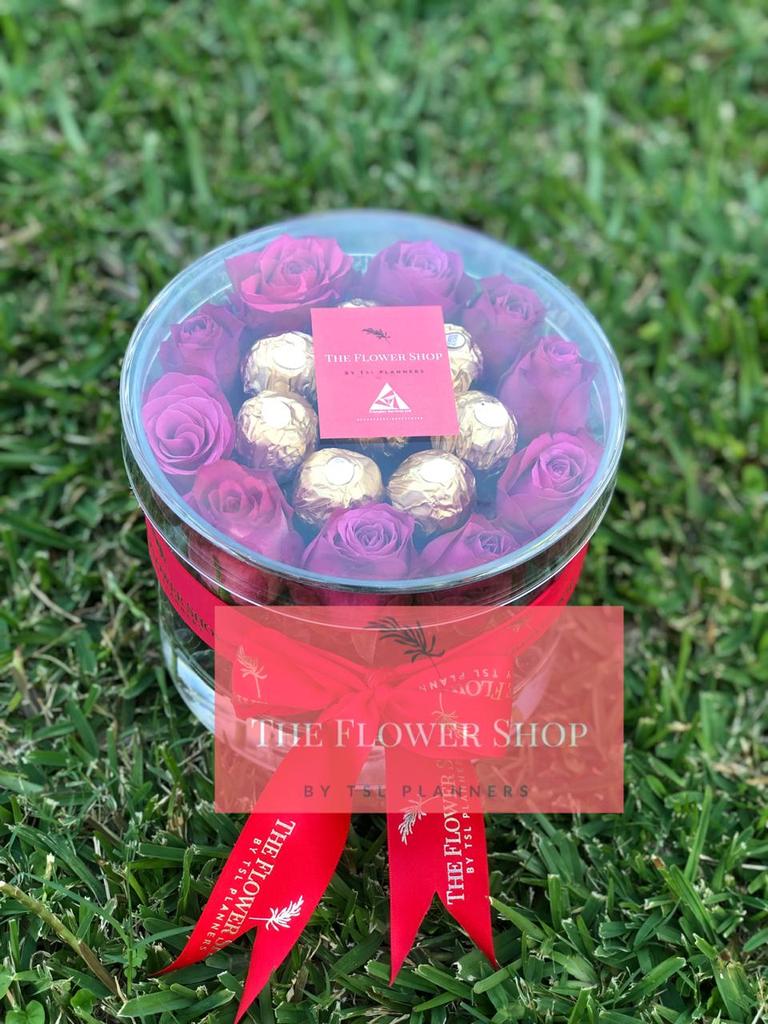 TrianglesEvents's tweet photo. It's that time again 😍 the month of love ❤❤❤. Join us at 23B Twin Palm Road Kabulonga, Lusaka Zambia. #ValentinesDaySpecial #ValentinesDay #Love #Feb #Flowers #Chocolates #Wine #TrianglesServices https://t.co/CodCJtW3jN