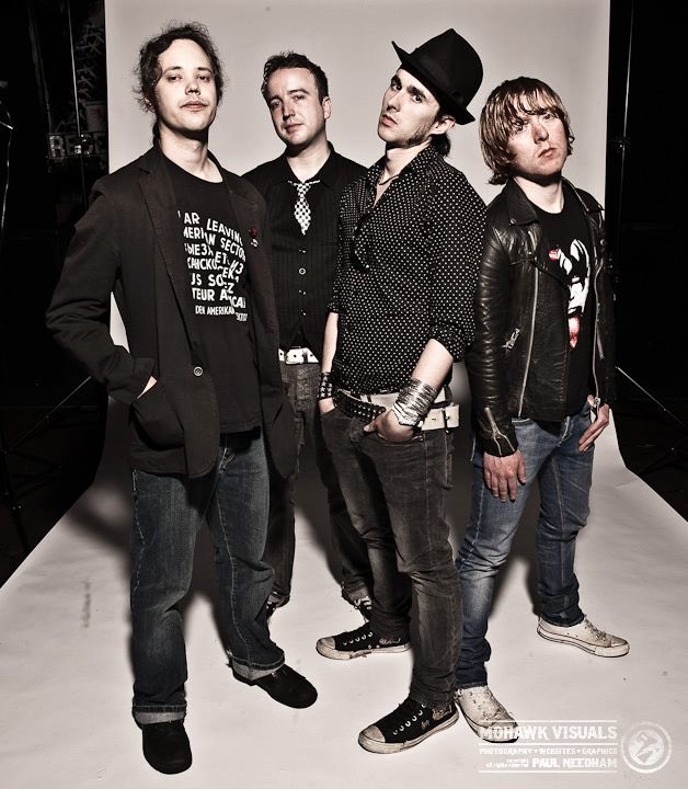 JoeAMaddox's tweet image. I used to play in a band called @TheBreakdowns. We nearly made it big. Nearly. Maybe we didn’t work hard enough? Maybe we couldn’t stick to the plan? Anyway, we had fun and I miss playing those songs. #PerfectPop #PowerPop #Rebels