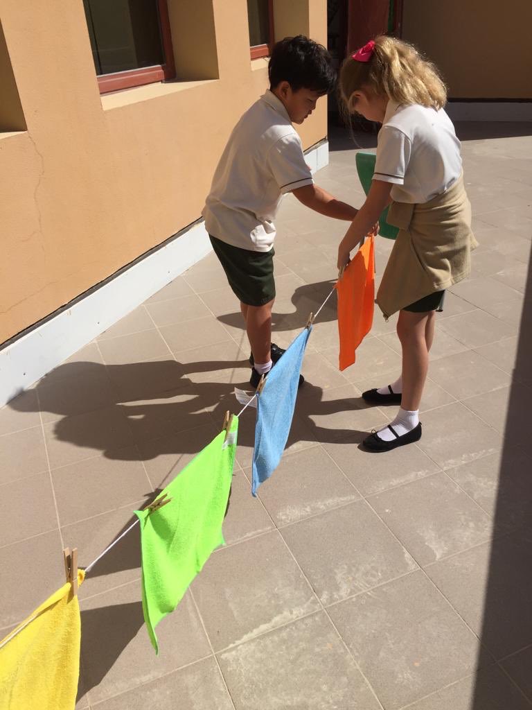 GISPYPG3's tweet image. @GCSPYPG3 carrying out experiments connected to water separation, filtration, evaporation and transpiration as we go furthering our understanding of #SharingThePlanet #BeHappyBeGCS #ScientificMethod #taaleemdxb
