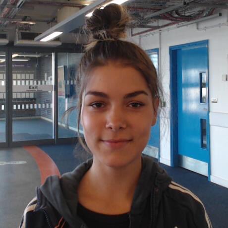 JanineNico19's tweet photo. 7 weeks missing Pamela Horvathova 16 #findPamela #sheffield please tweet https://t.co/wRbx8pqrBA